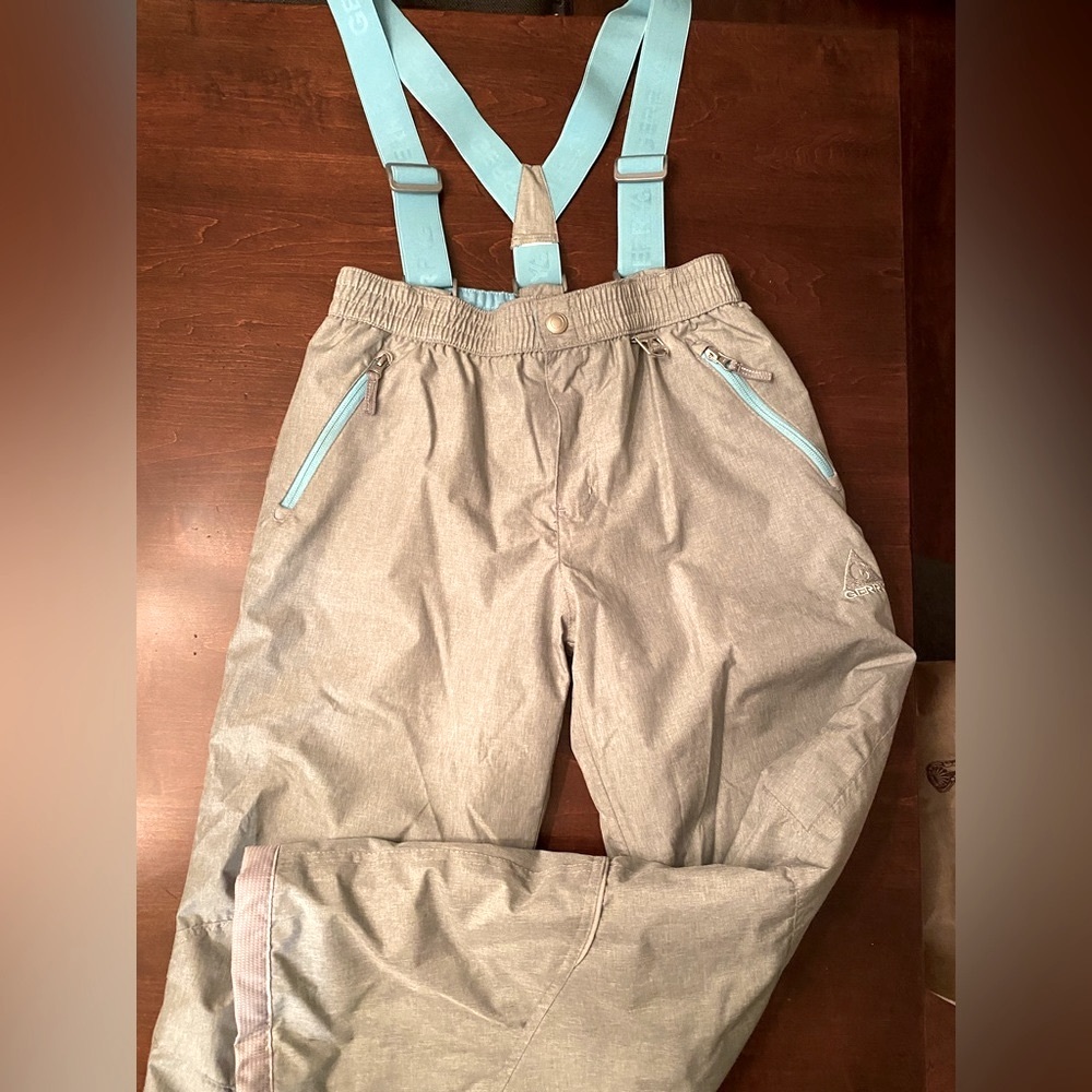 NEW - Kids snow pants with removable elastic suspenders. Never used. No tags.